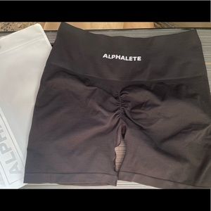 Alphalete Amplify Short Shorts Black BRAND NEW Size Medium
